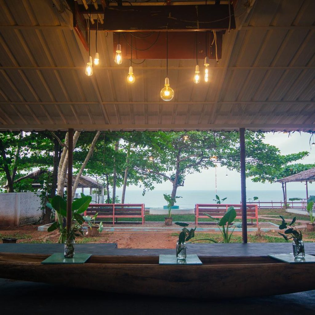 Varkala Cliff resorts with swimming pool